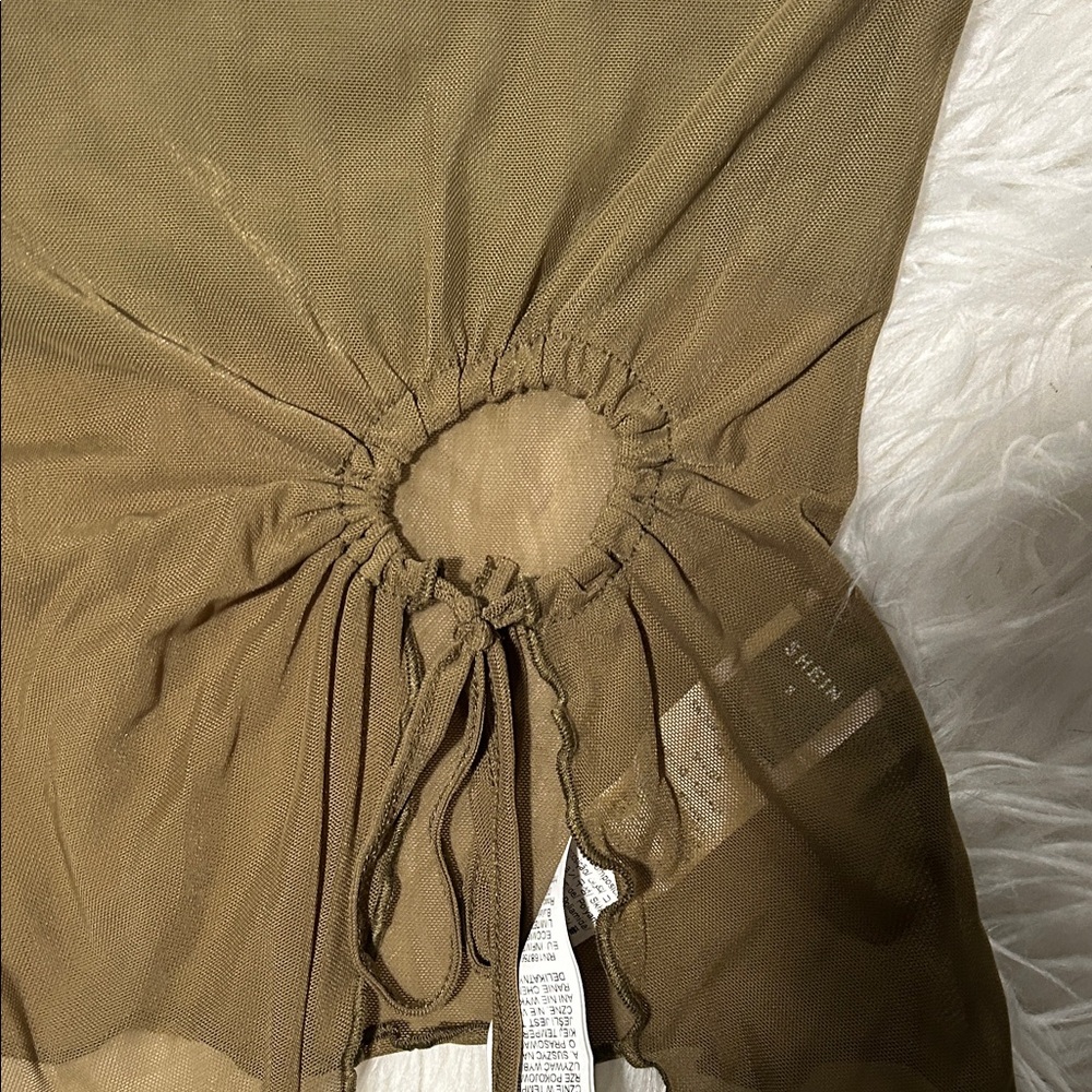 NWOT SHEIN Olive Green Strapless Top - Picture 2 of 6